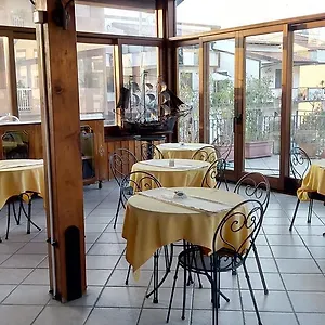 3* Hotel Santa Lucia