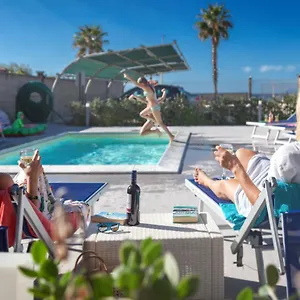 Apartment Terraces D'orlando - Family With Sea View And Pool, Capo d'Orlando